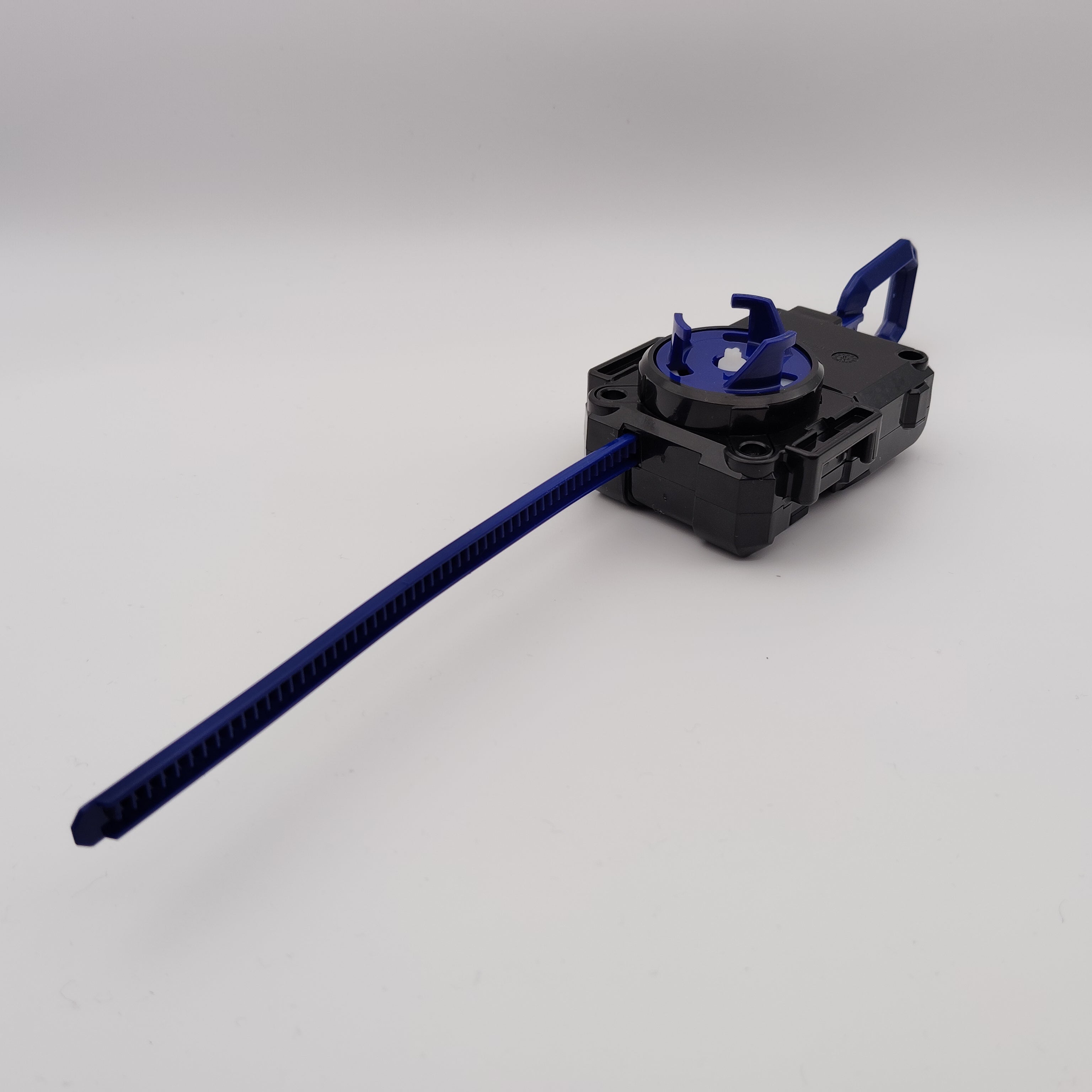 【新品未使用】ドランダガー4-60 ワインダーランチャー BLUE-BBLD ベイブレードX ランチャー - 全3タイプ取り揃え | ベイ専Hobby